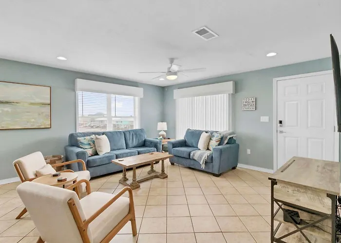 Holiday home 3br Gulf Views With Pool, Boat Launch And Dock Gulf Shores