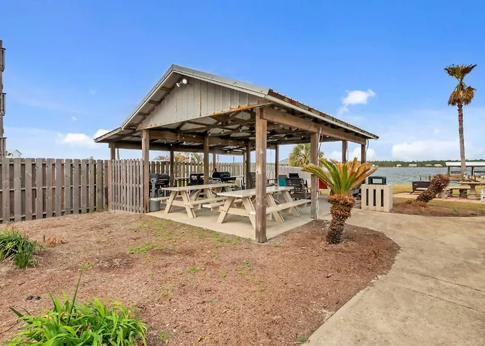 3br Gulf Views With Pool, Boat Launch And Dock Holiday home *