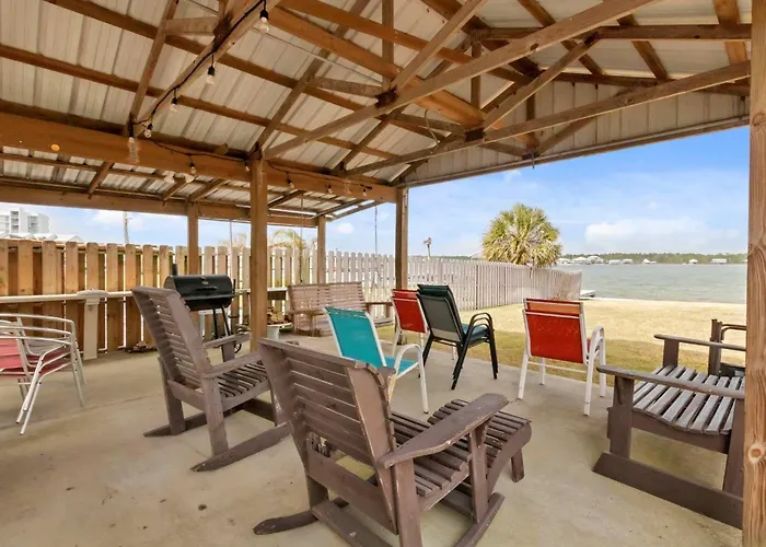 Holiday home 3br Gulf Views With Pool, Boat Launch And Dock Gulf Shores