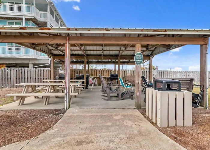 3br Gulf Views With Pool, Boat Launch And Dock Holiday home